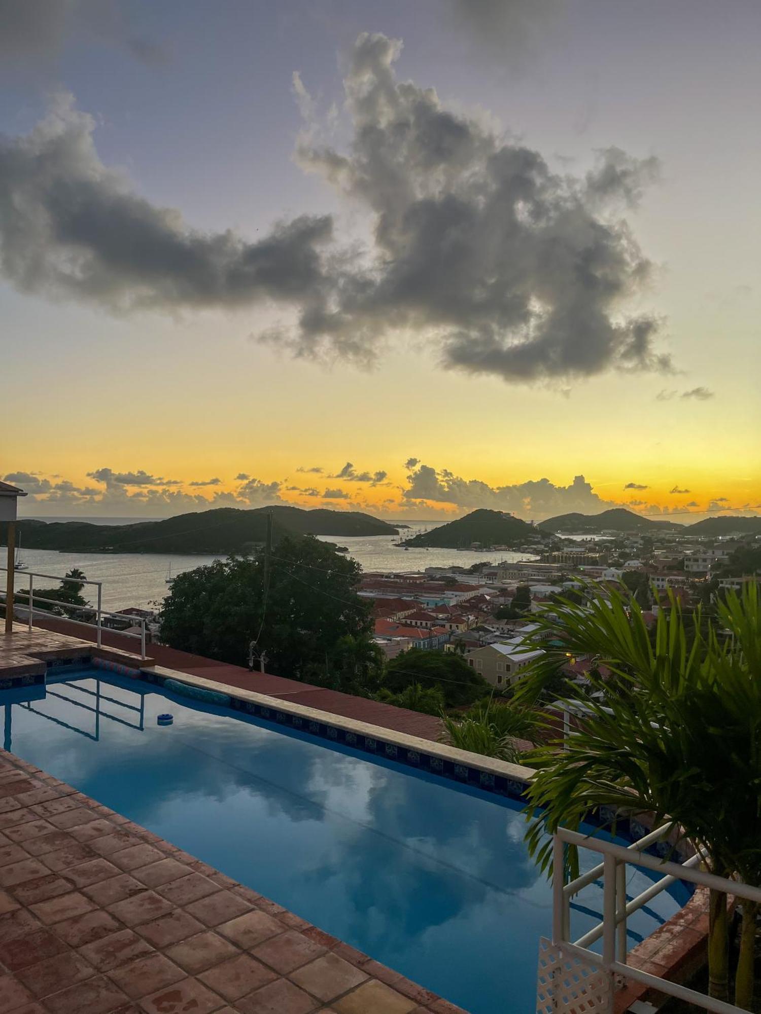 The Mary Anne Boutique Hotel Usvi Шарлотта-Амалія Екстер'єр фото